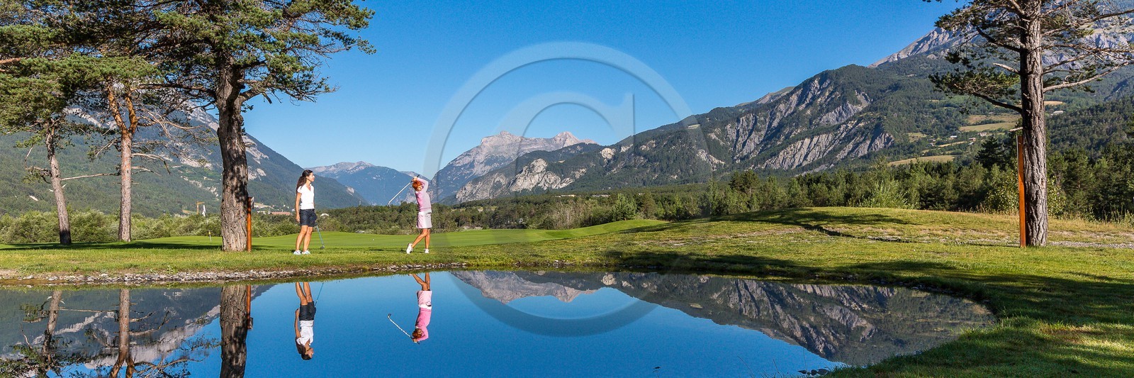 Barcelonnette, Golf de Bois-Chenu