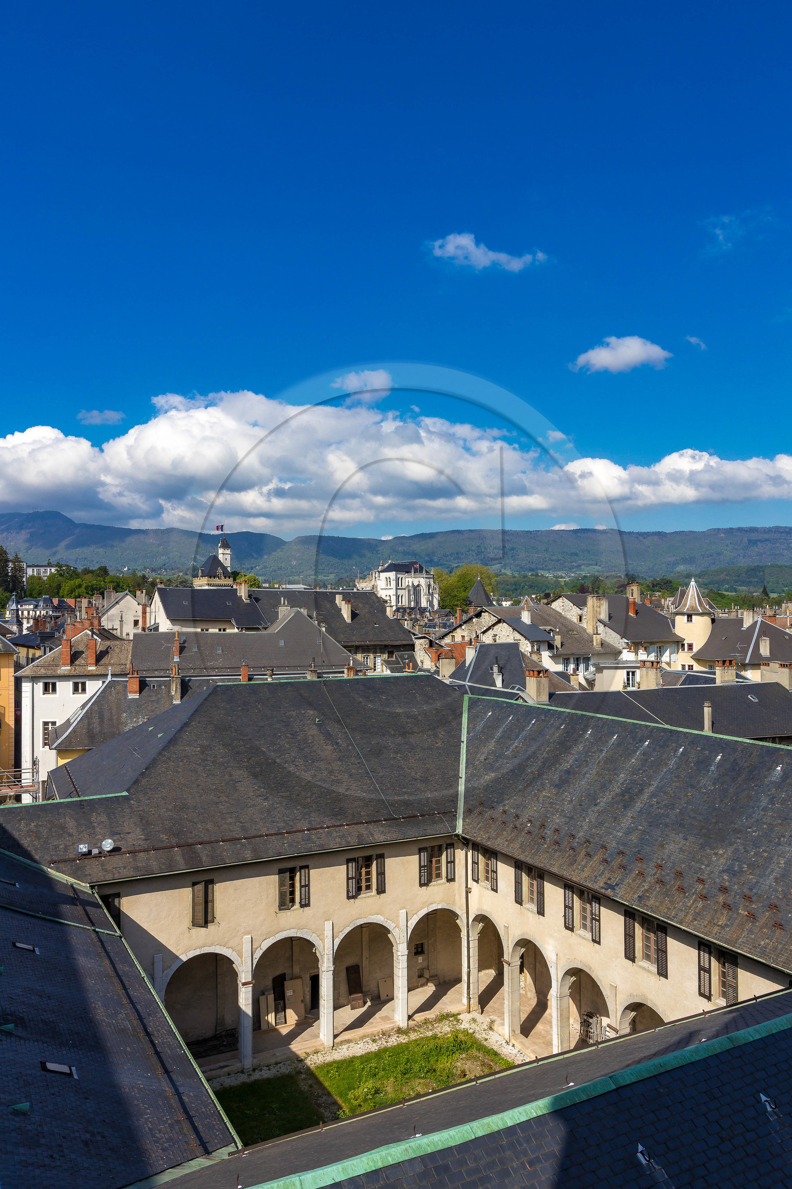Chambéry et le Musée Savoisien