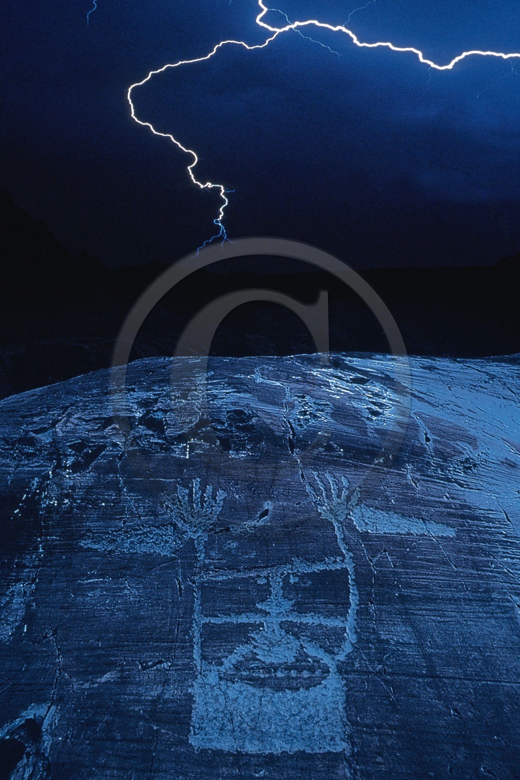 Gravure rupestre le Sorcier