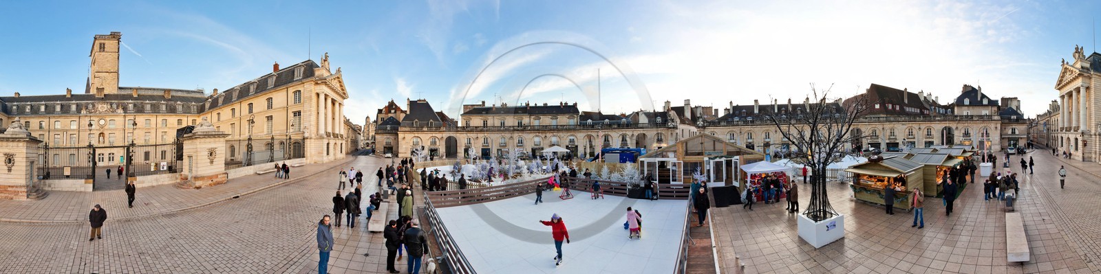 Une véritable station de sports d’hiver éphémère, un Noël