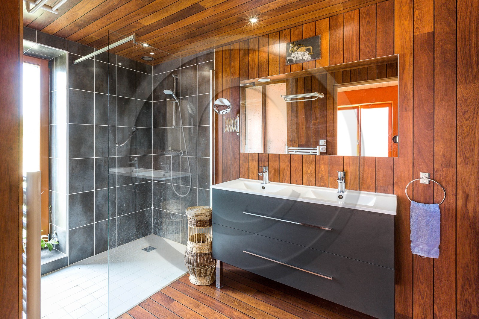 Constructeur de maison en paille