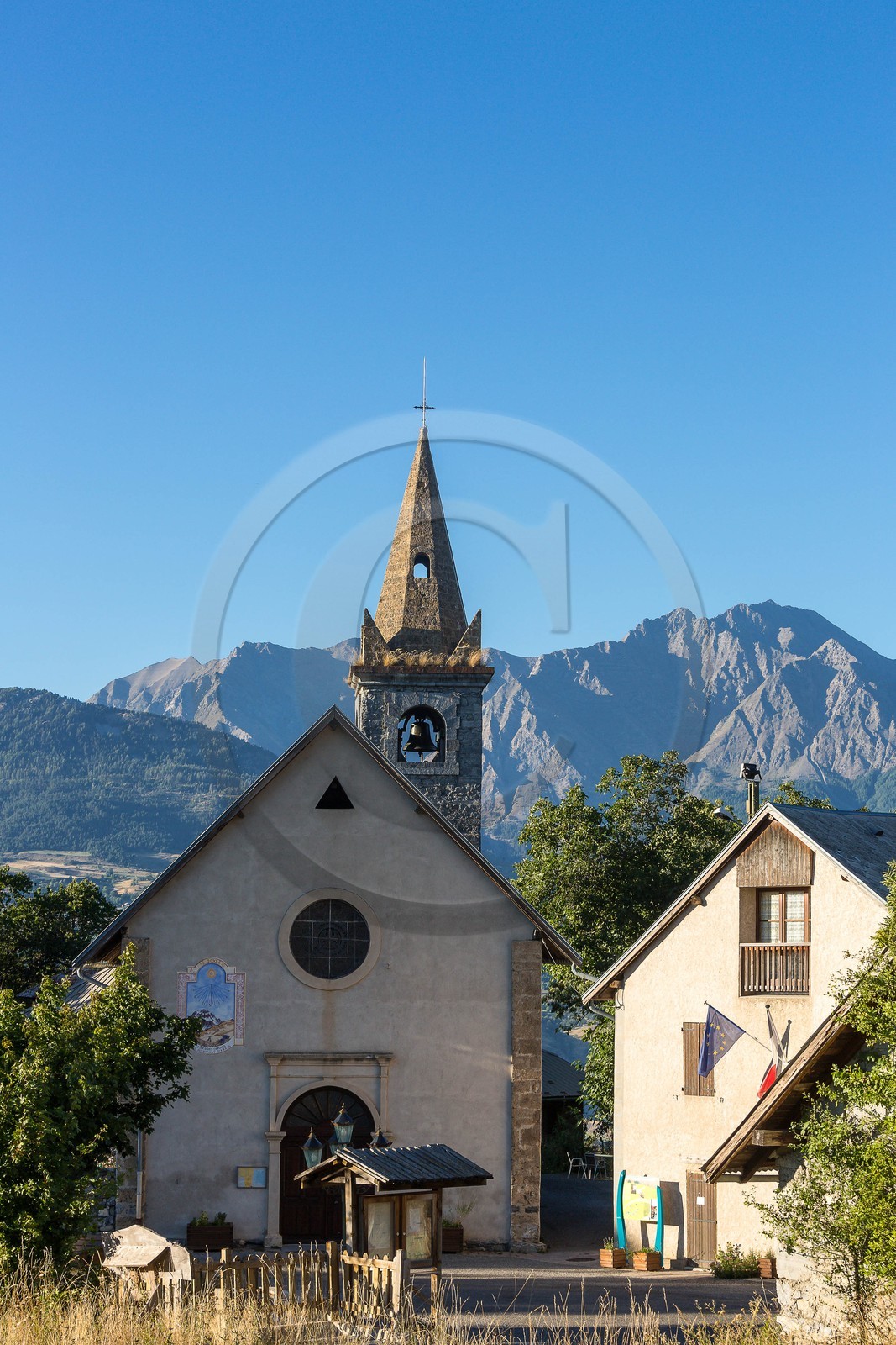 Eglise de l'Ubac de Pontis