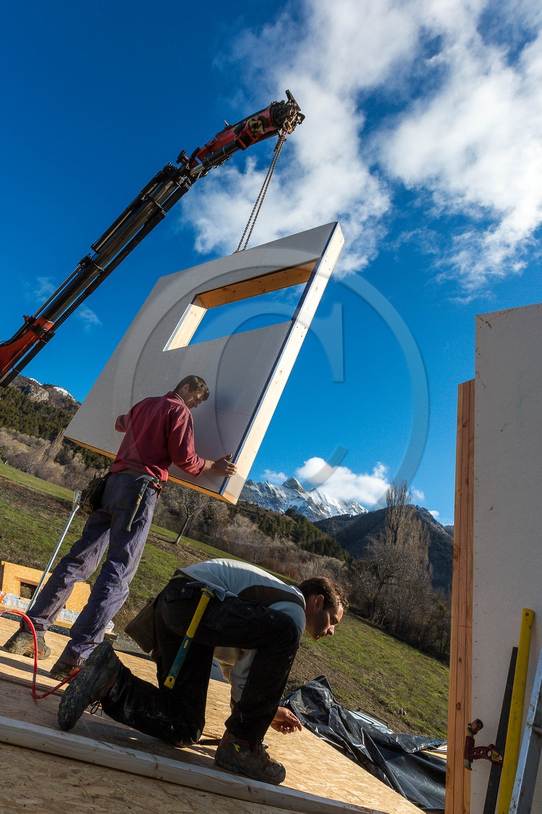 Constructeur de maison en paille