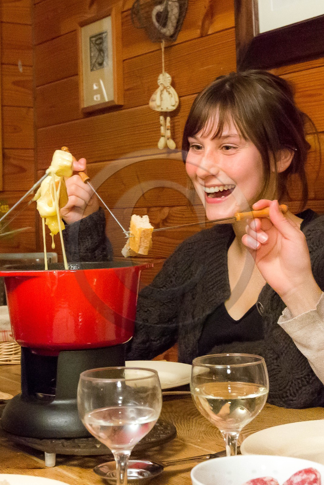 La fondue savoyarde est un plat régional de la gastronomie française