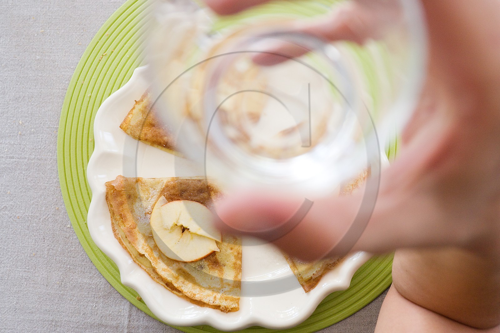 Saléon, table et chambre d'hôtes La Tête en l'air