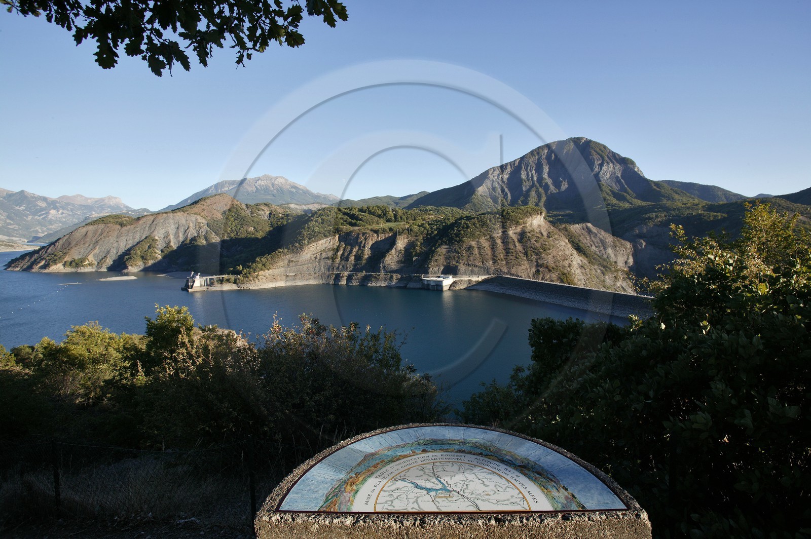 Barrage de Serre-Ponçon, table d'orientation