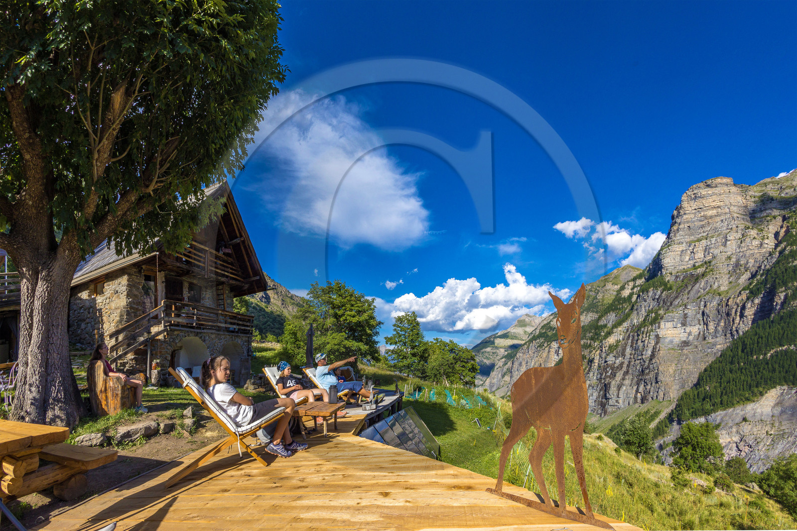 Chambres d'Hôtes l'Ecrin de Violette