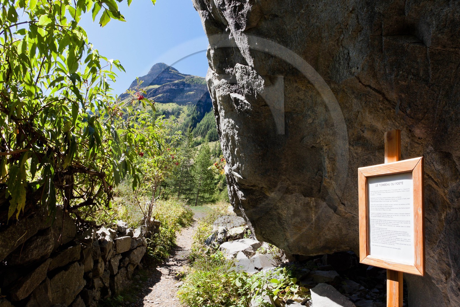 Prapic, randonnée vers le Tombeau du Poète