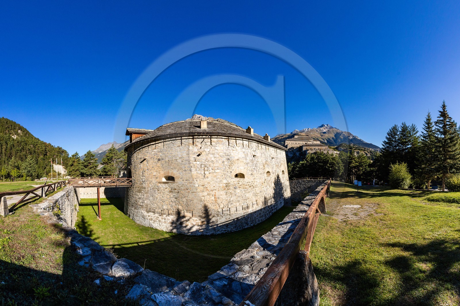 Redoute Marie-Thérèse et fort Victor-Emmanuel