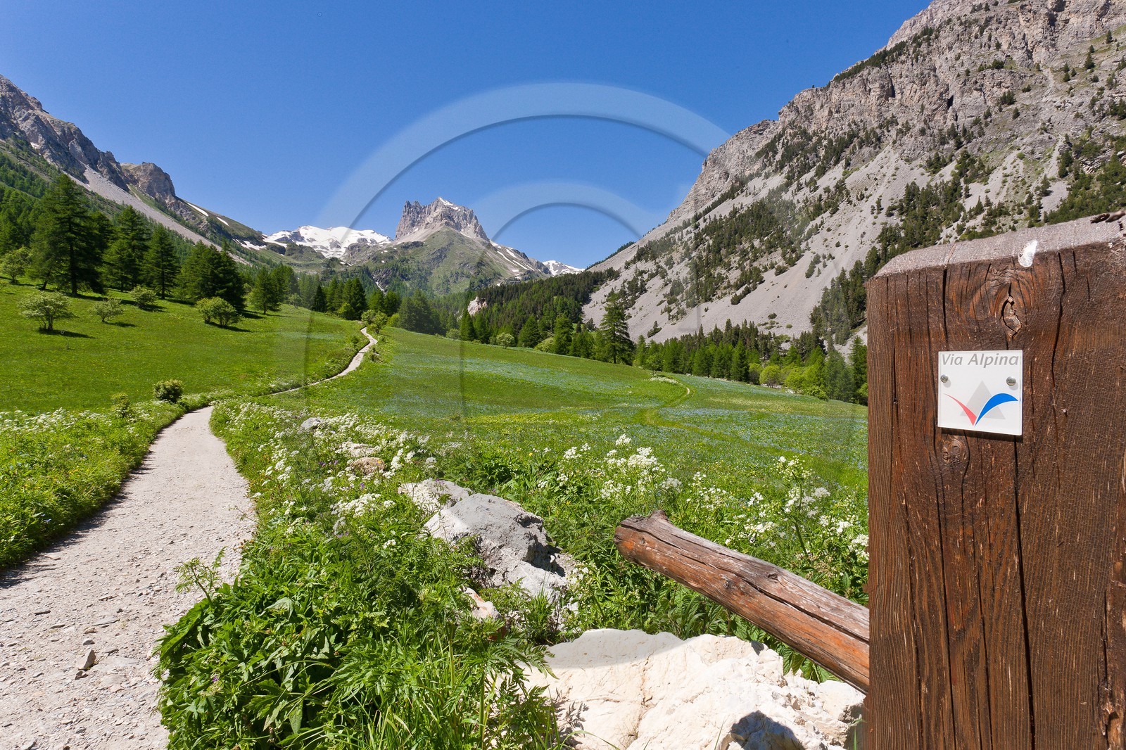 Vallée Etroite, (Valle Stretta en italien)