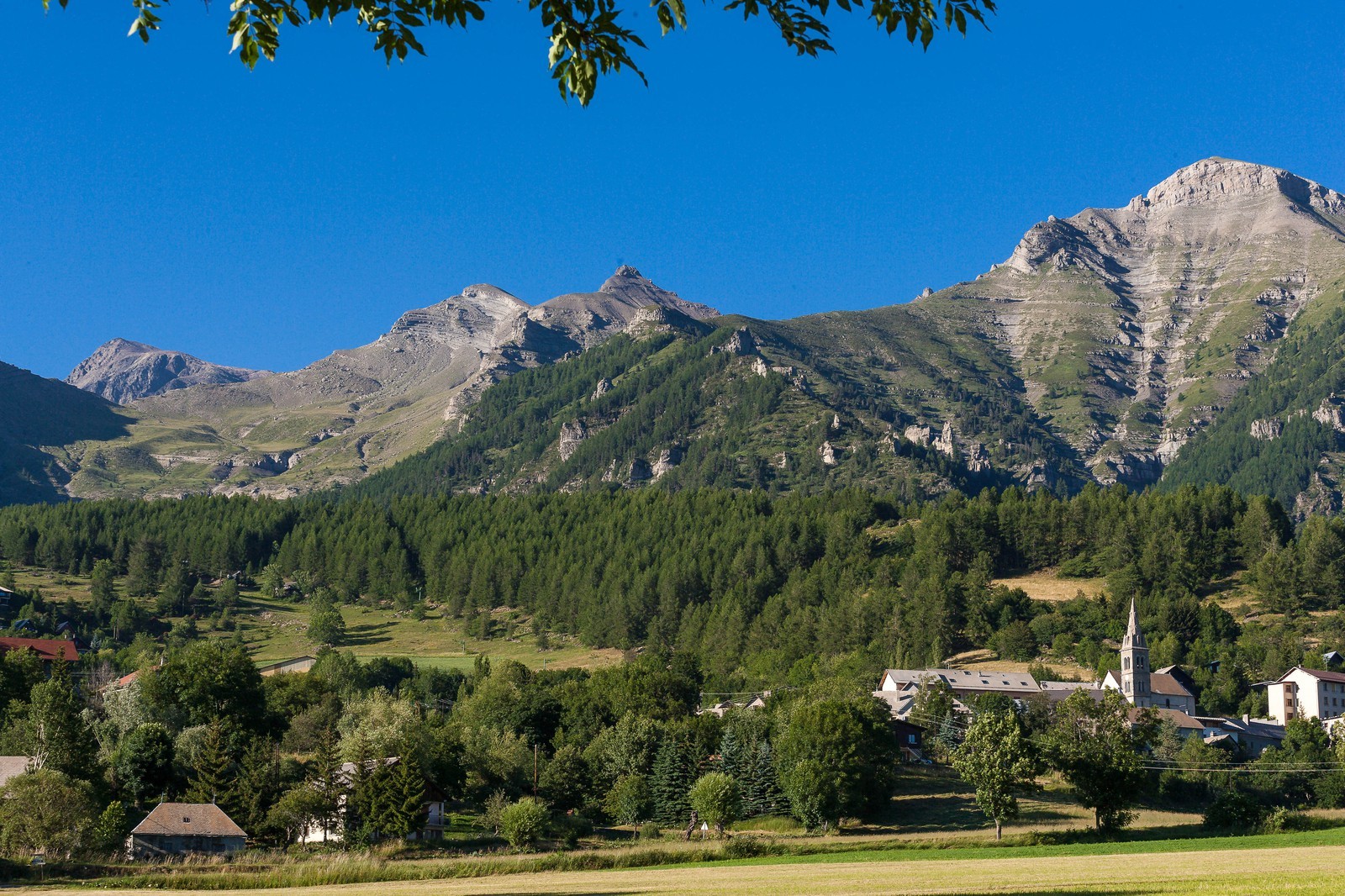 Vallée du Champsaur, village de Saint-Michel-de-Chaillol