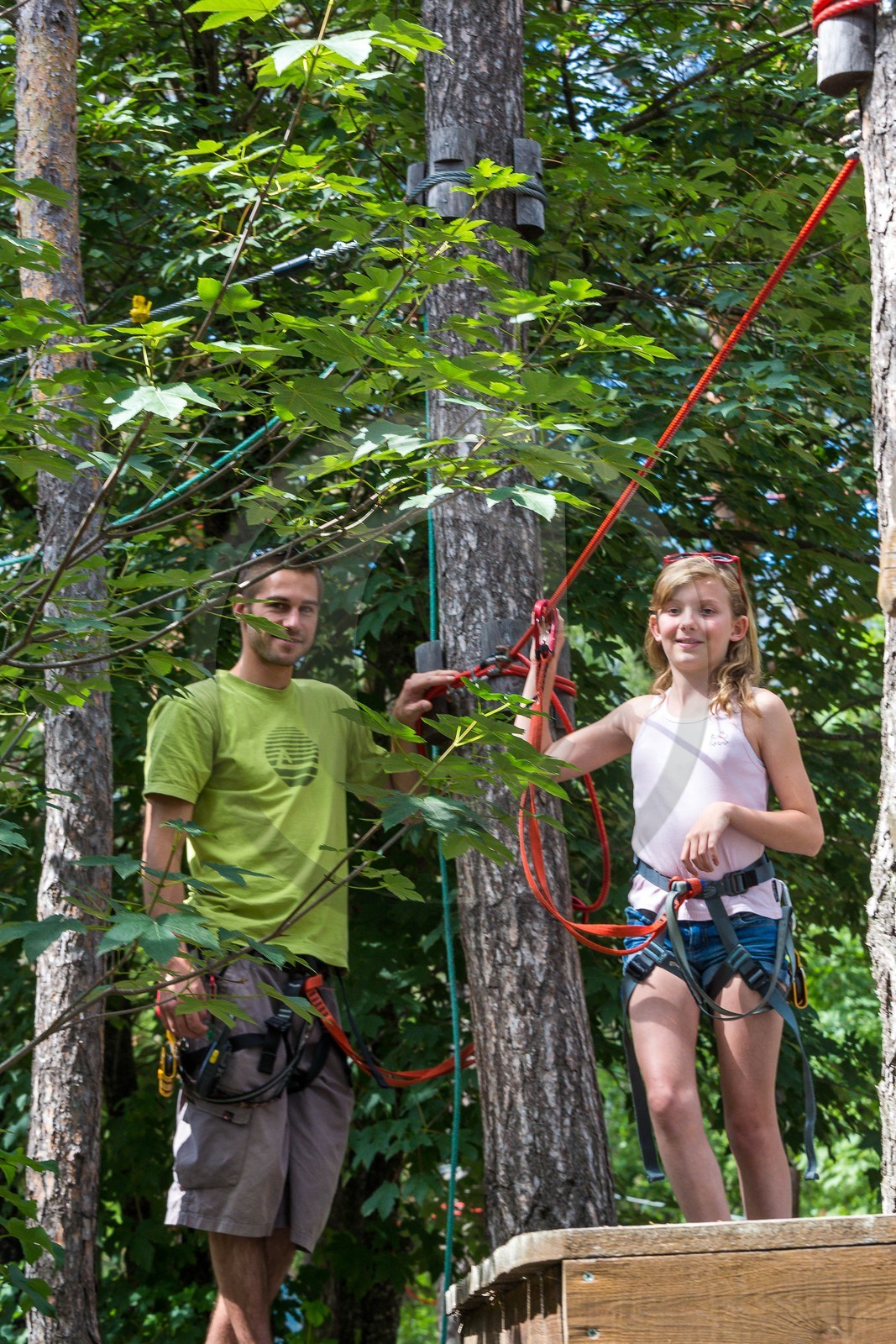 Barcelonnette, Jungle Park, parc aventure, parcours acrobranche, grimper dans les arbres
