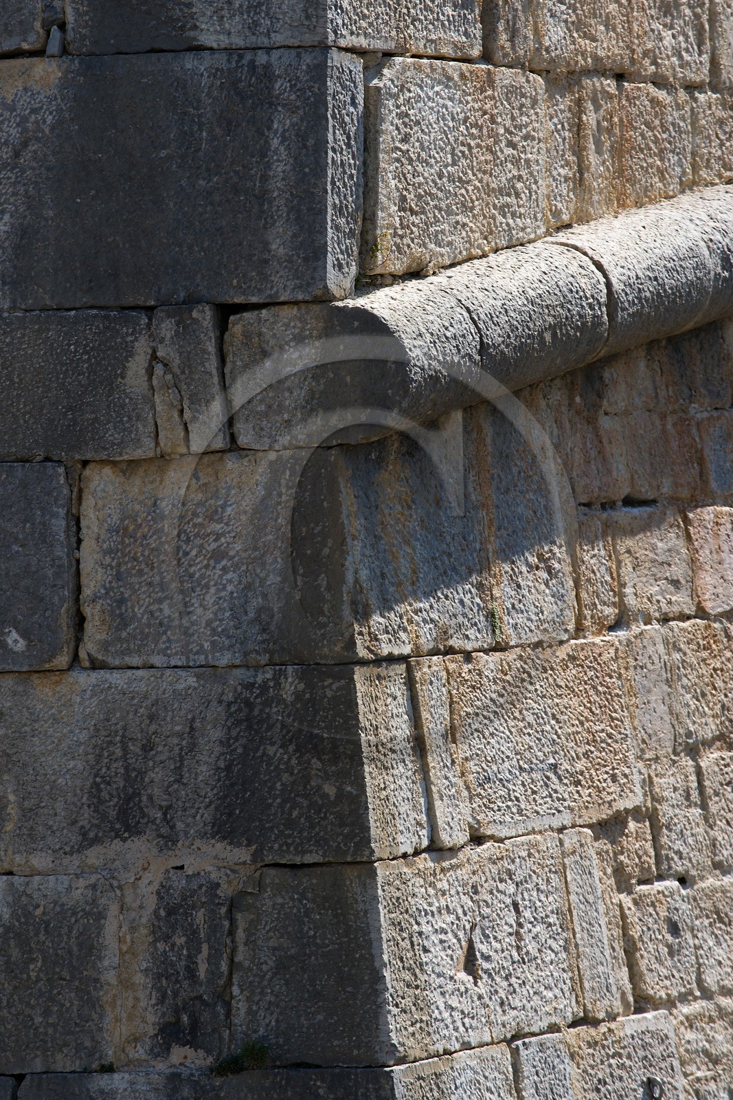 Briançon, La Communication Y