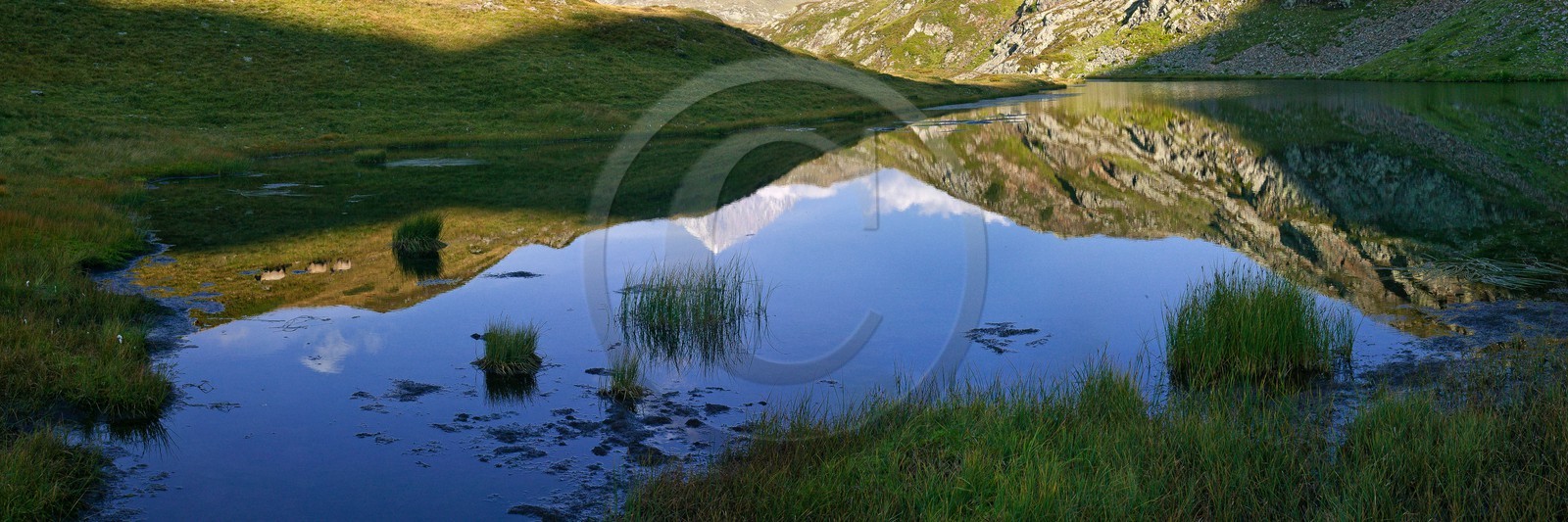 Réserve naturelle de Carlaveyron, Lac de l'Aiguillette