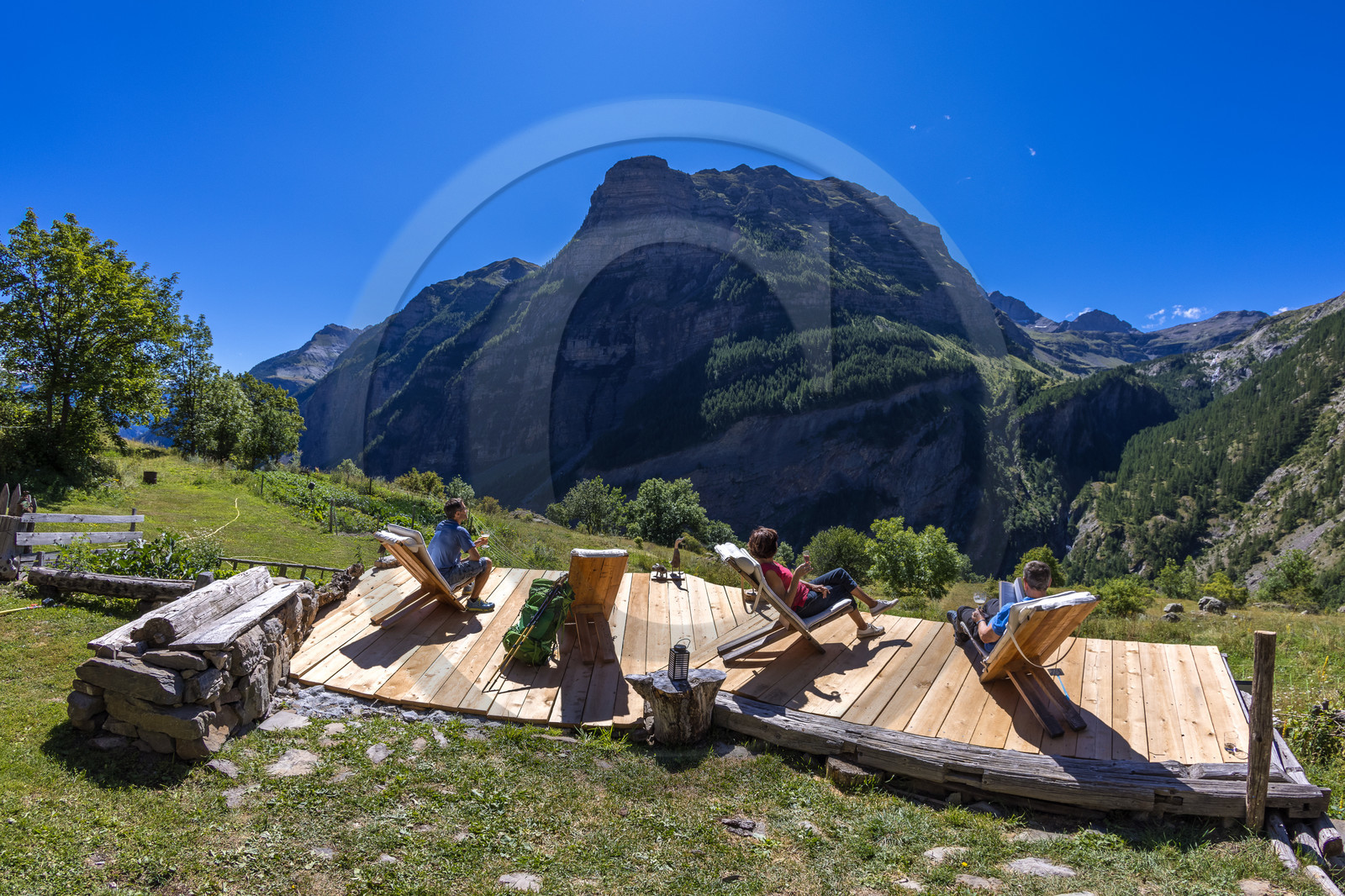 L'Ecrin de Violette, Chambres et table d'hôtes