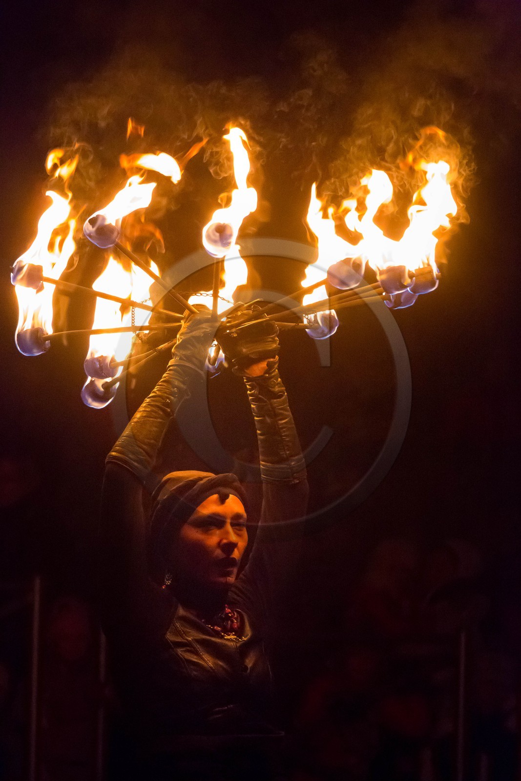 Lac de Serre-Ponçon, Savines-le-Lac, spectacle  Neige de Feu